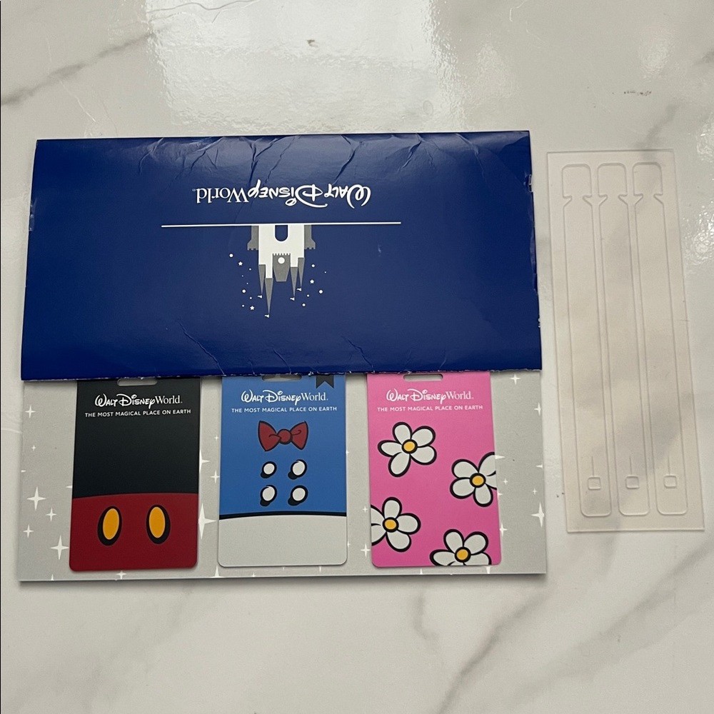Walt Disney World set of 3 luggage tags Mickey Daisy Donald collectible gifts